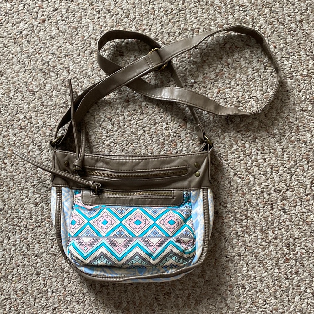 Crossbody purse